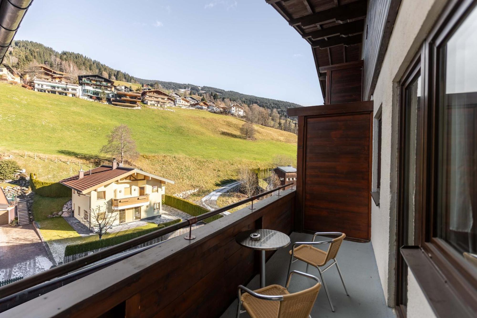 Appartement Ski&Bike by HolidayFlats24 Saalbach-Hinterglemm Bagian luar foto
